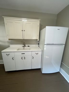 1 Bedroom in Newport