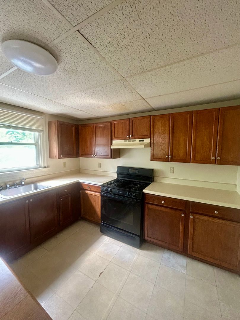 Steelton Apartment: 156 Frank S. Brown Blvd