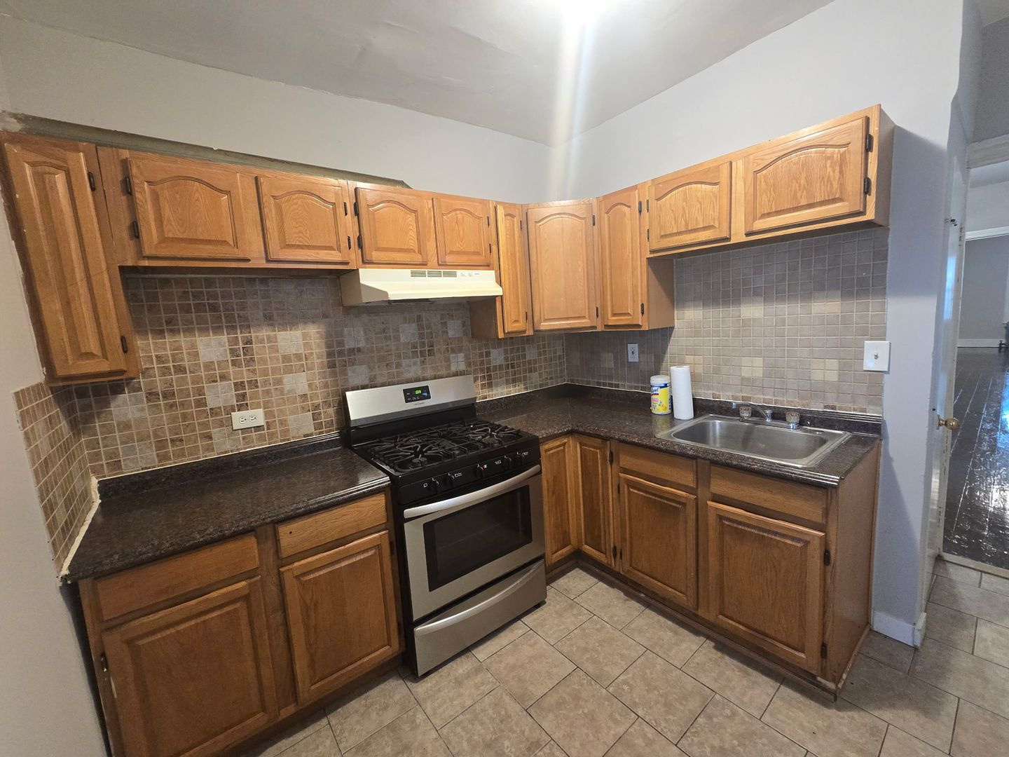 Reading House: 107 Mulberry St