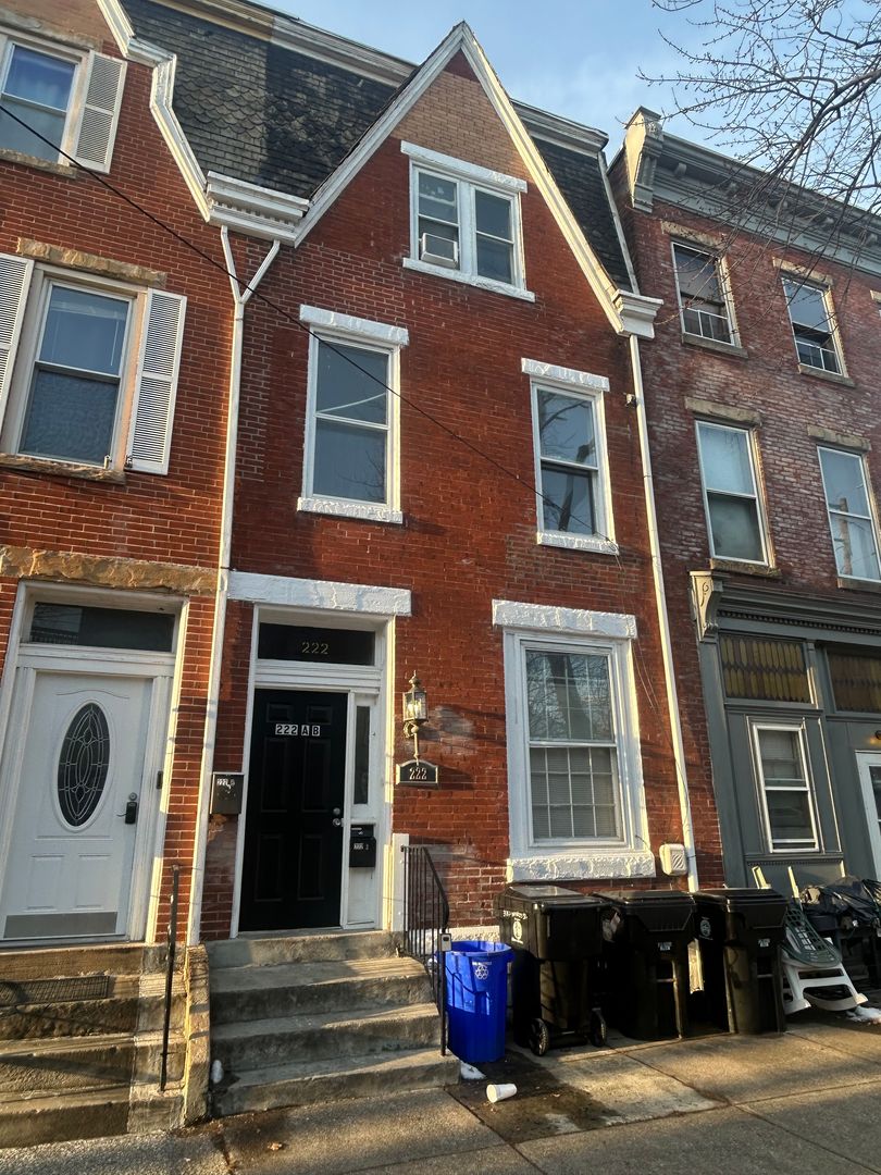Harrisburg Apartment: 222  Harris Street