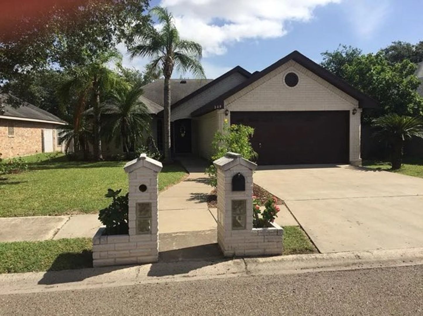 Mission House: 209 E. 30th St