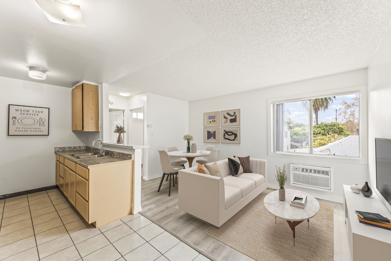 Los Angeles Apartment: 1620 Bridge St.