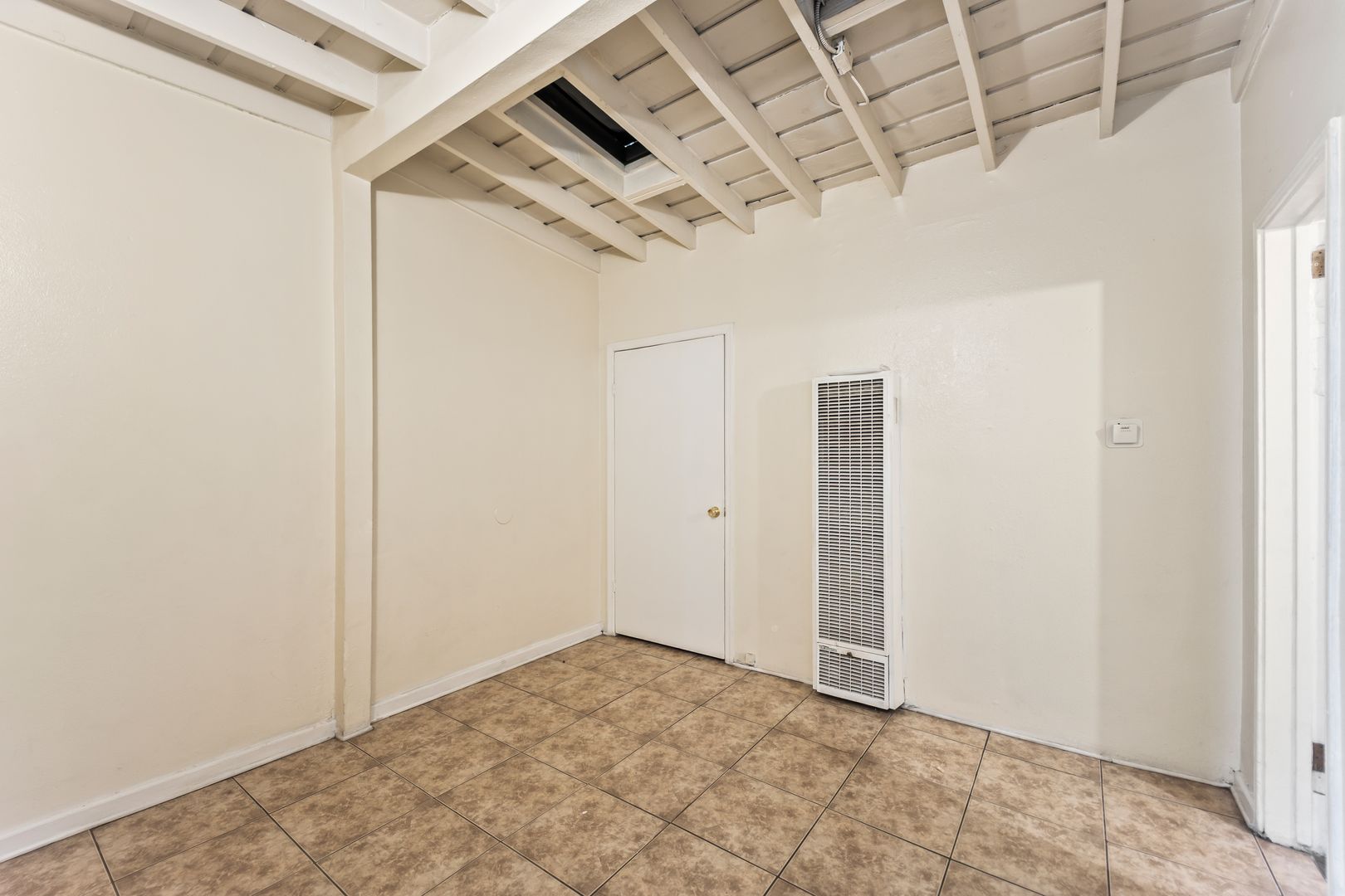 For Rent - 1 Bedroom | 1 Bathroom | Section 8 Welcome 11 of 12