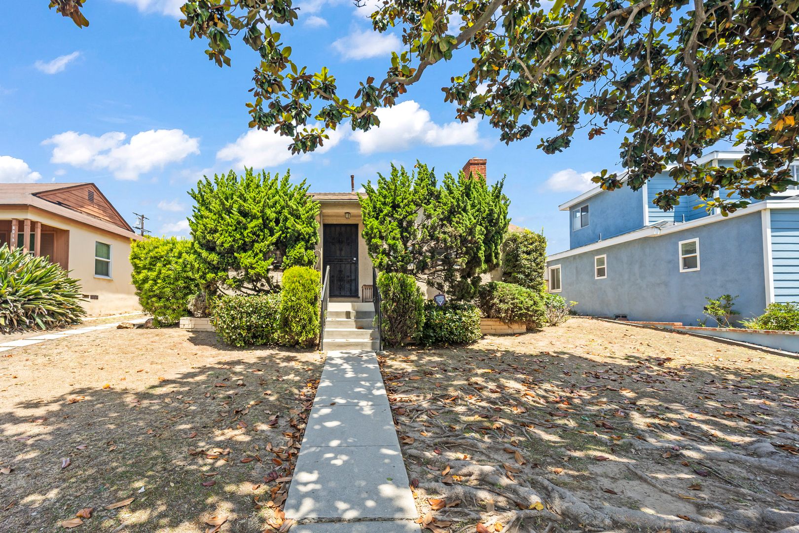 Los Angeles House: 8016 Denrock Ave