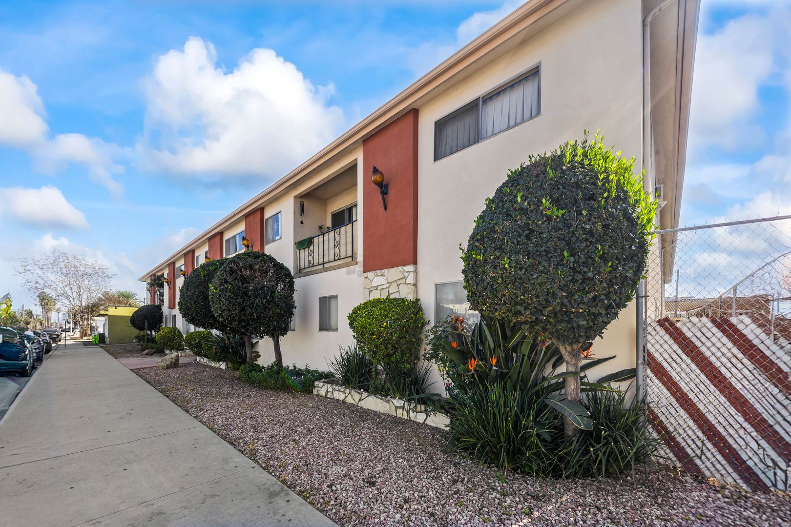 Temple City Apartment: 9628 Lower Asuza Road