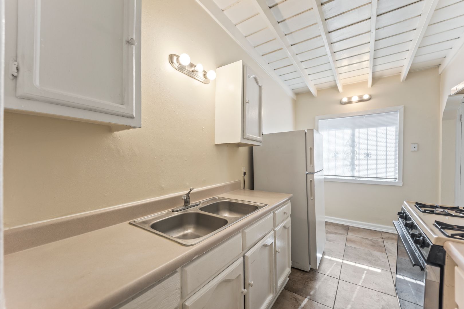 For Rent - 1 Bedroom | 1 Bathroom | Section 8 Welcome 7 of 12