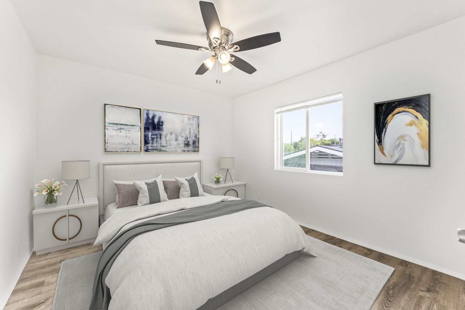 Los Angeles Apartment: 7015 8th Ave