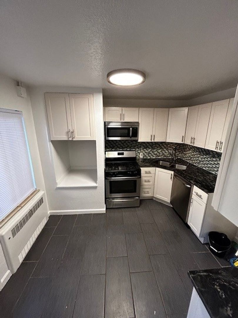 Denver Apartment: 1525 Filbert St.