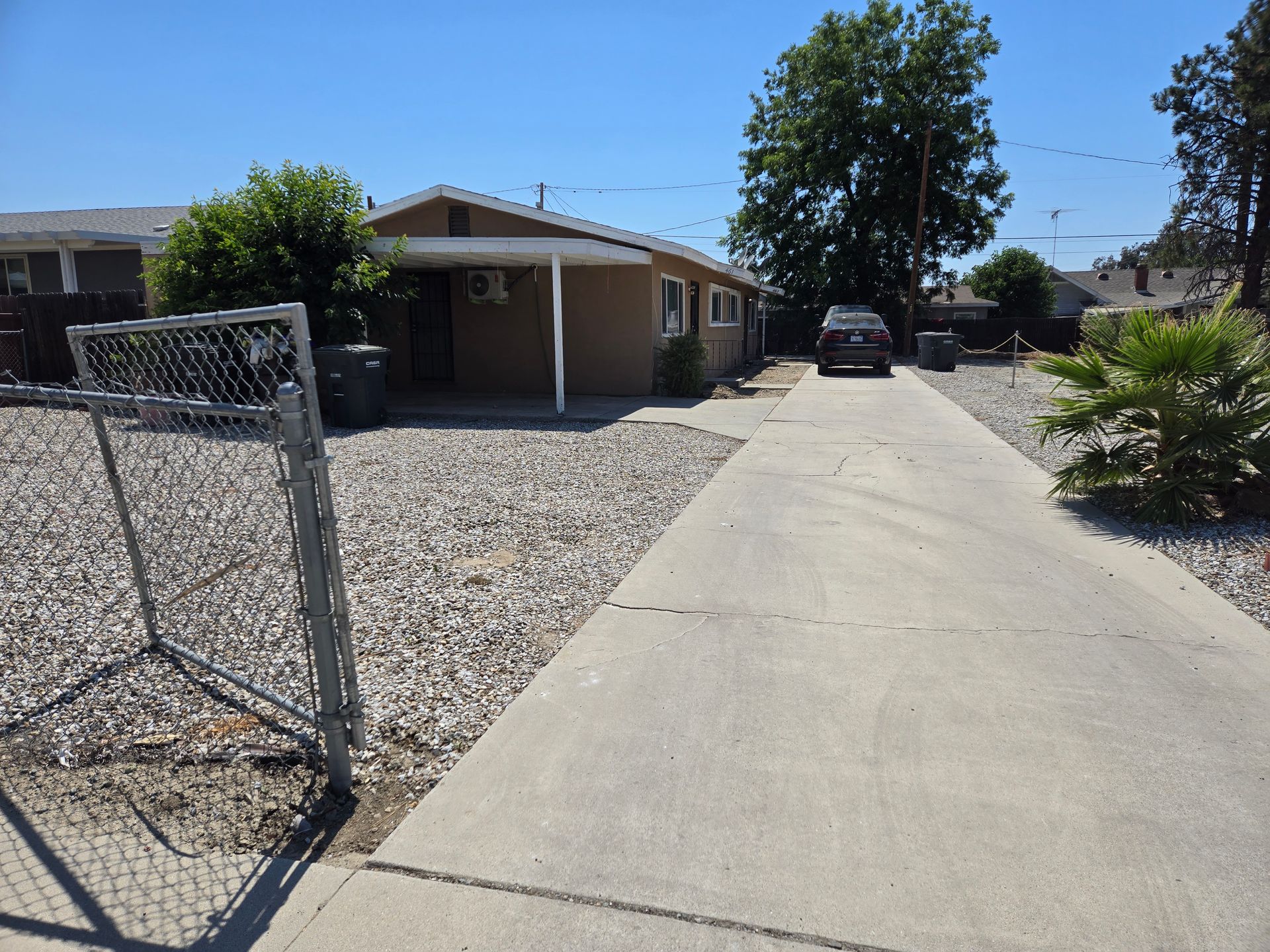 Hemet Multiplex: 461 N. Franklin St