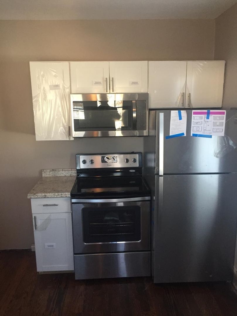 Norwood Apartment: 2110 Drex Ave.