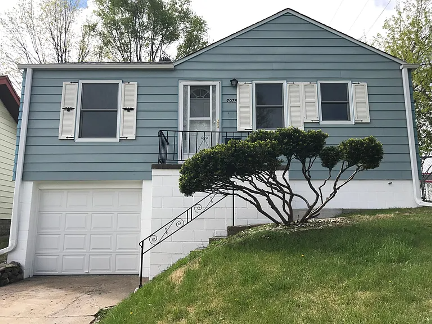 Omaha House: 7079 Binney Street