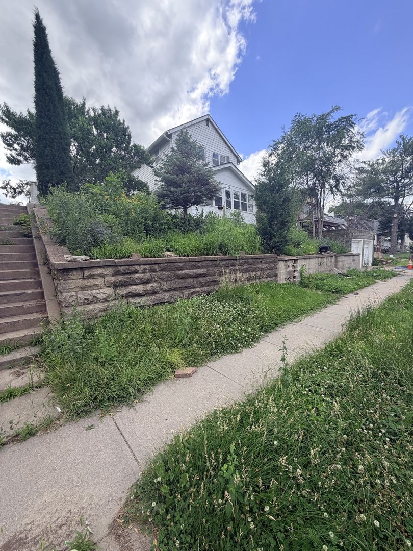 Omaha House: 1336 S 25th Ave