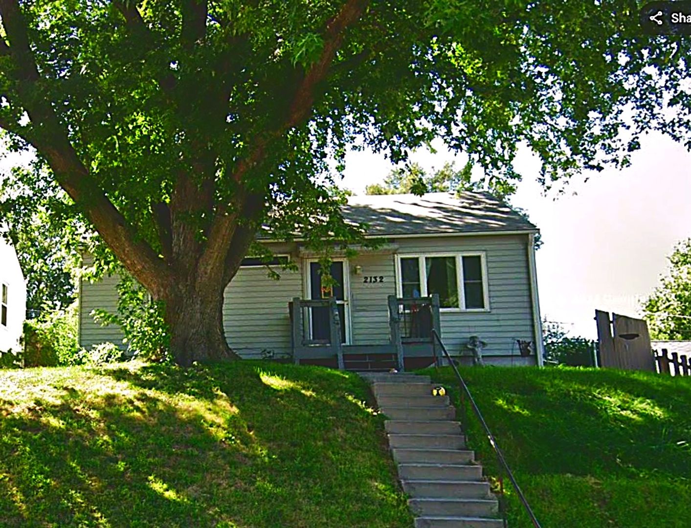 Omaha House: 2132 S 48th Ave