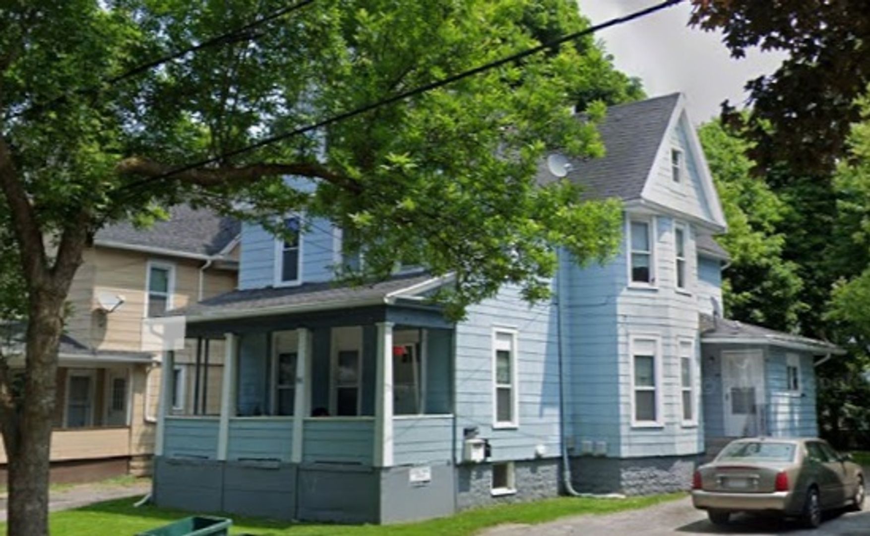 Rochester Apartment: 86 Santee St