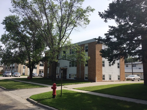 ALL PETS WELCOME - 2 BED - FREE HEAT - PARKING – photo 1