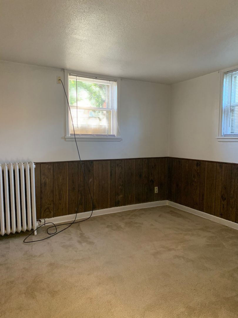 Fargo Apartment: 707 Broadway N