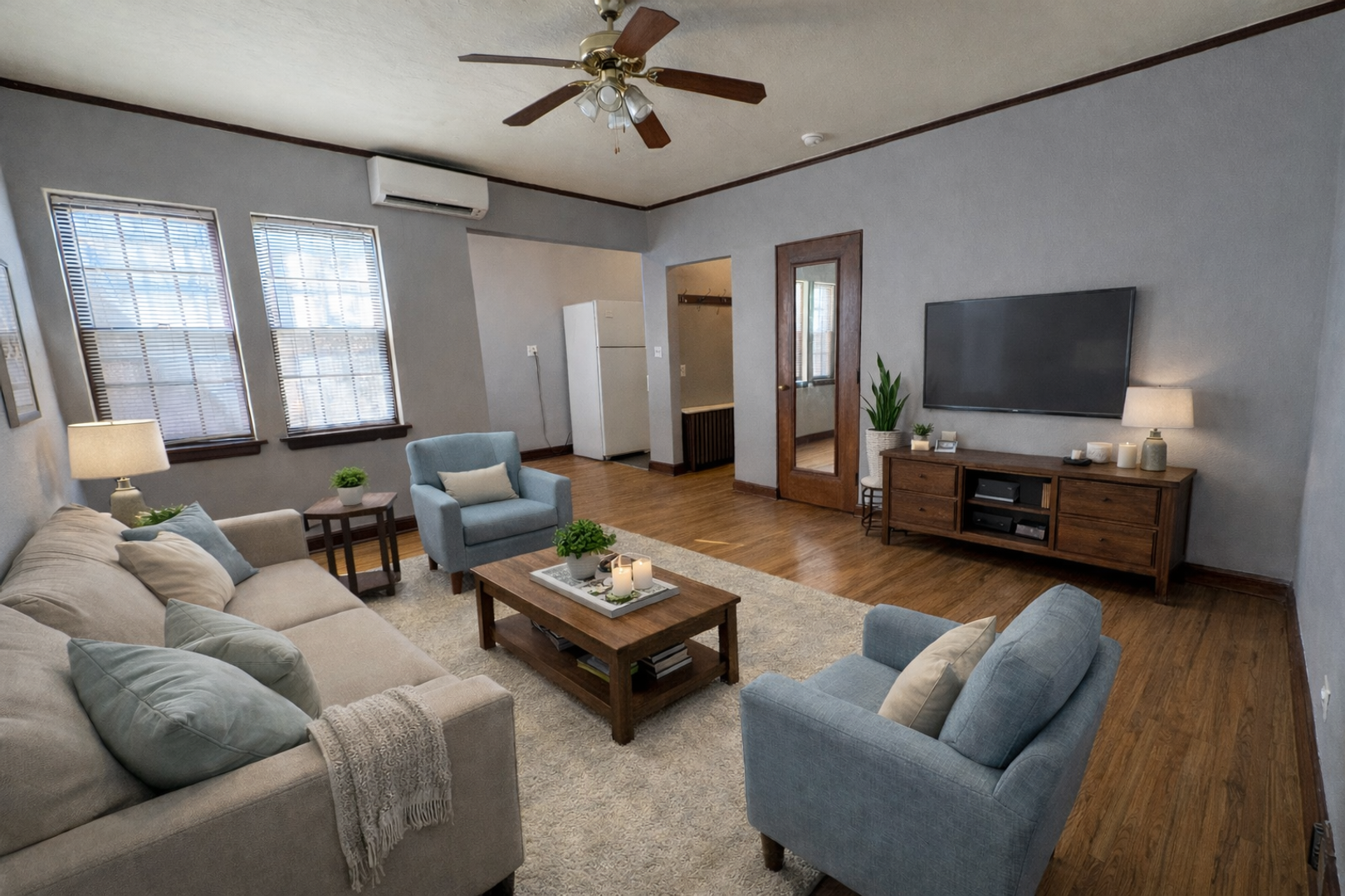 Lincoln Apartment: 1234 K St