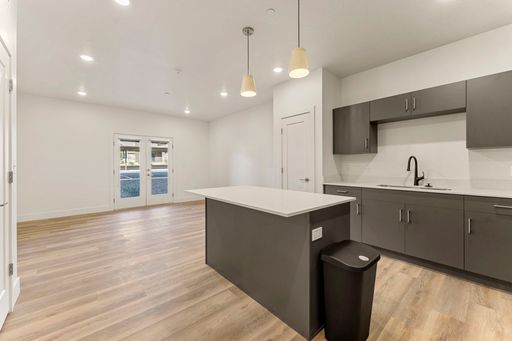 ASK ABOUT OUR MOVE IN SPECIAL! Be the First to Live Here! Modern 1 Bedroom Apartments! – photo 1