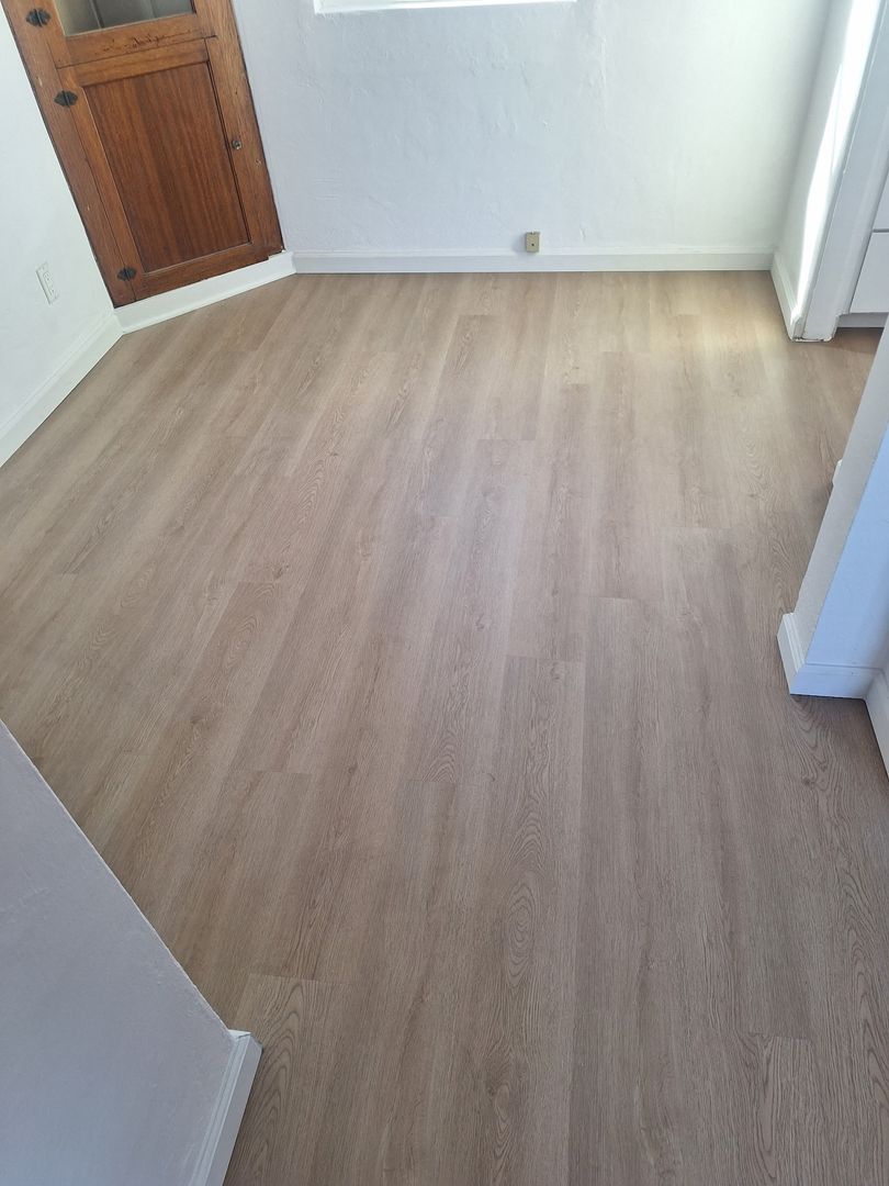 San Pedro House: 917 Averill St. Apt. A