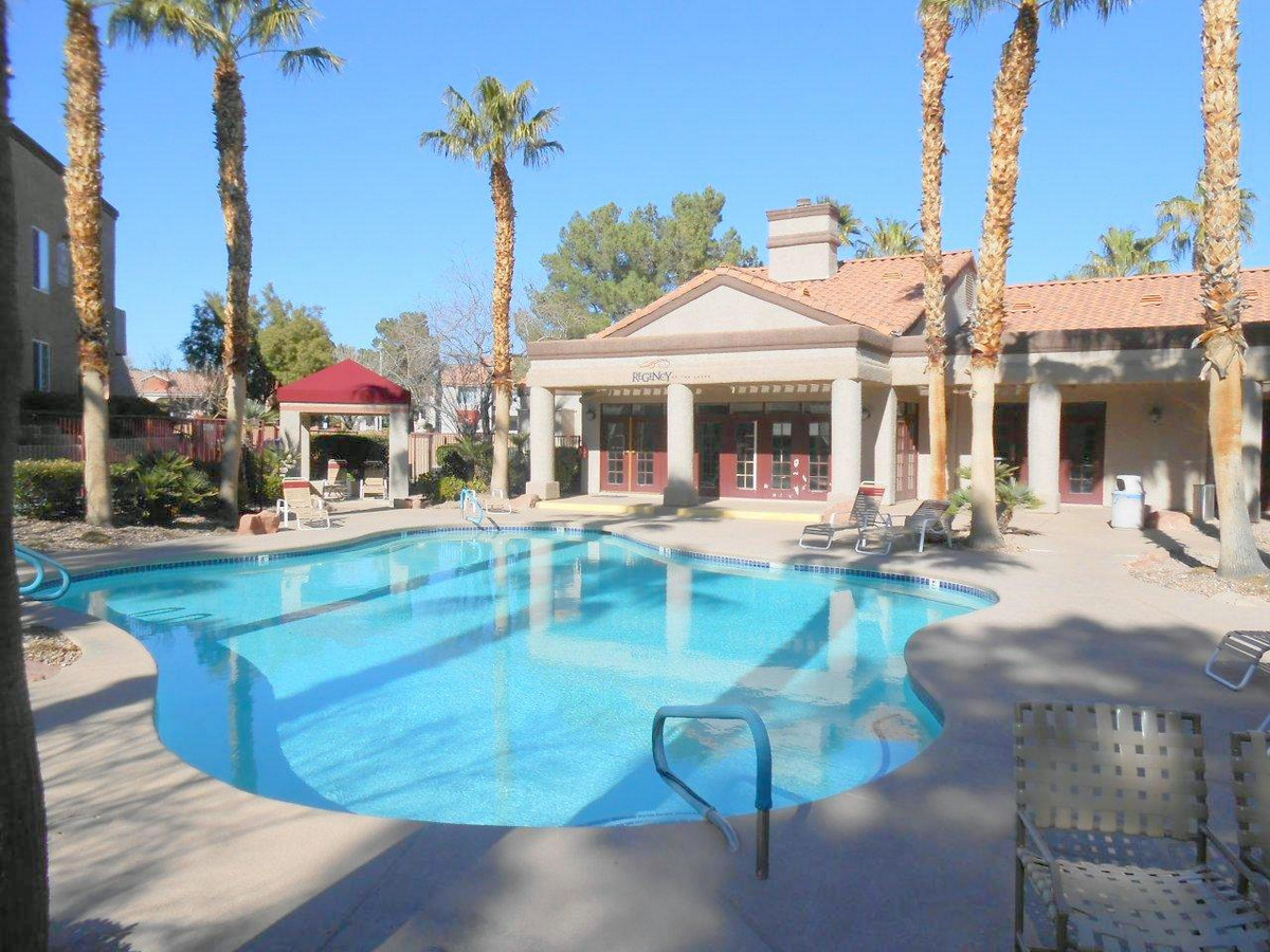 Las Vegas House: 9325 W Desert Inn Rd. #132