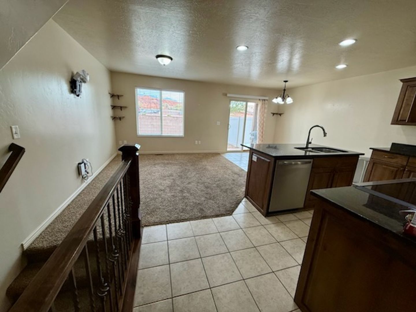 1000 E Bluff View Dr #67 3 of 12
