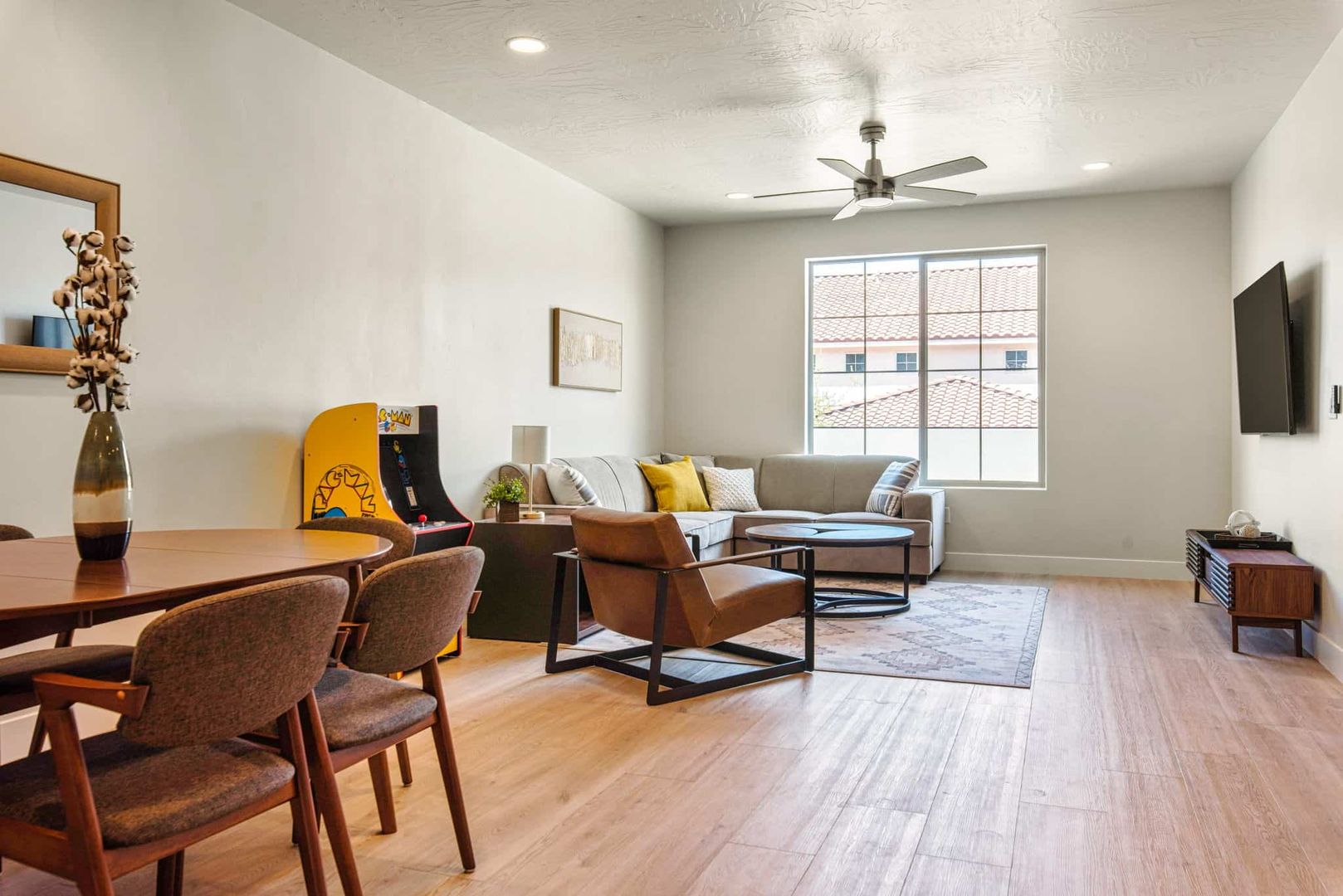 1197 N Bello Alley 4 of 12