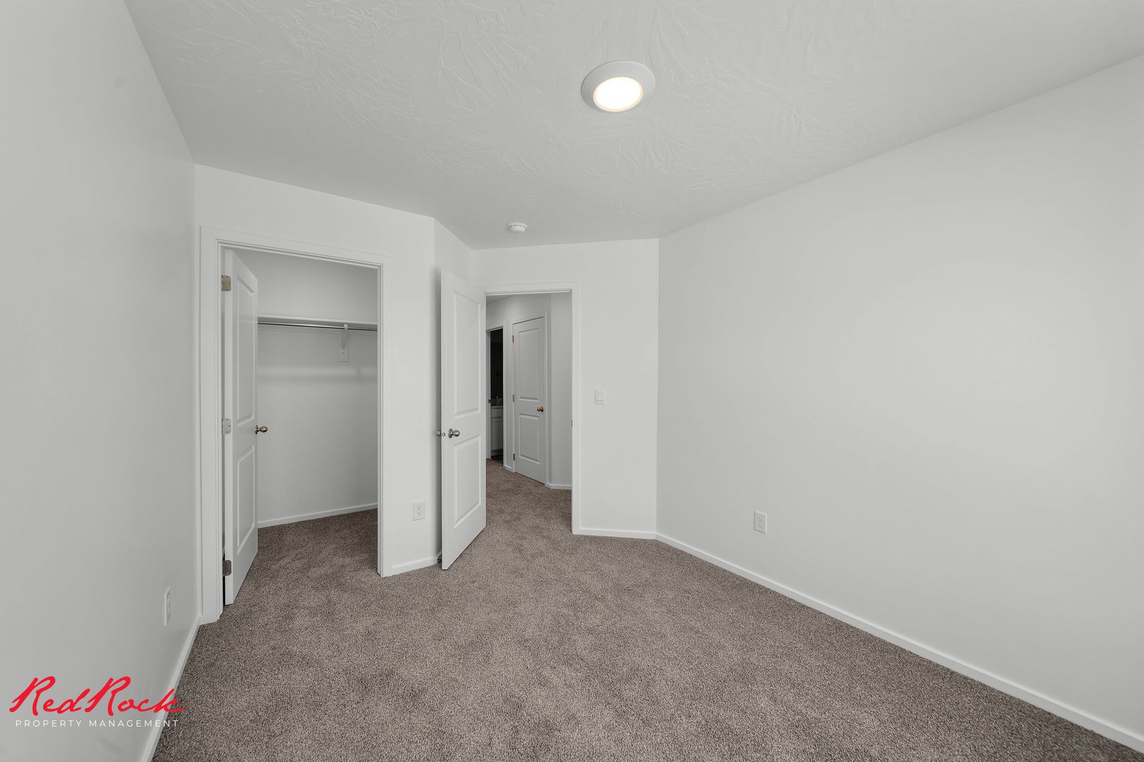 1332 S Pole Creek Lane 13 of 30