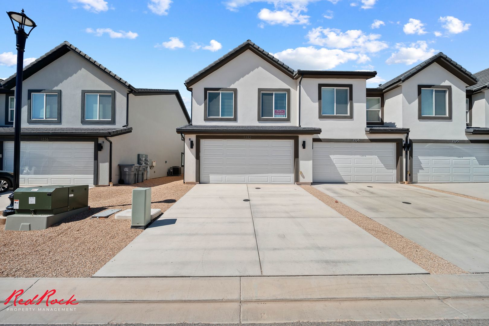 1332 S Pole Creek Lane 28 of 30
