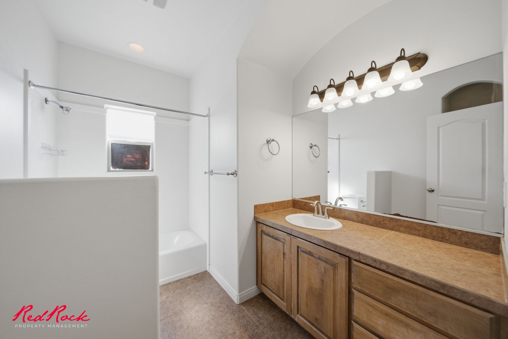 3304 W Palomar 23 of 40