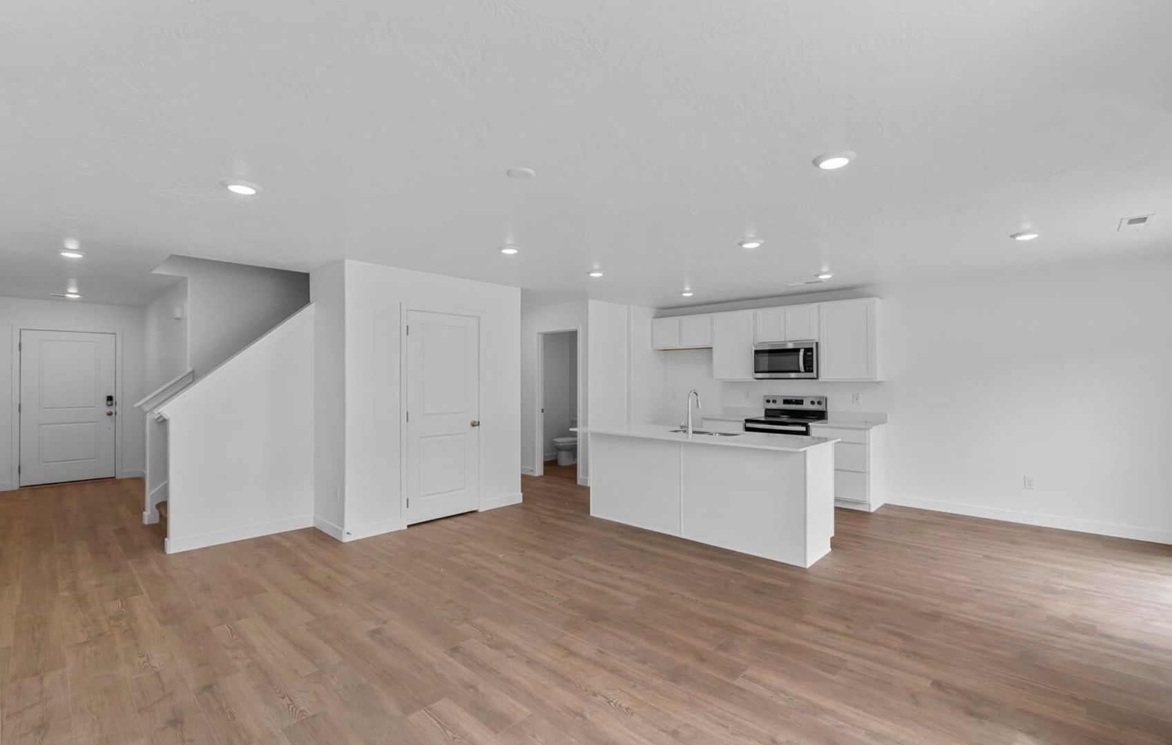 2129 S Wolverine Way 4 of 12