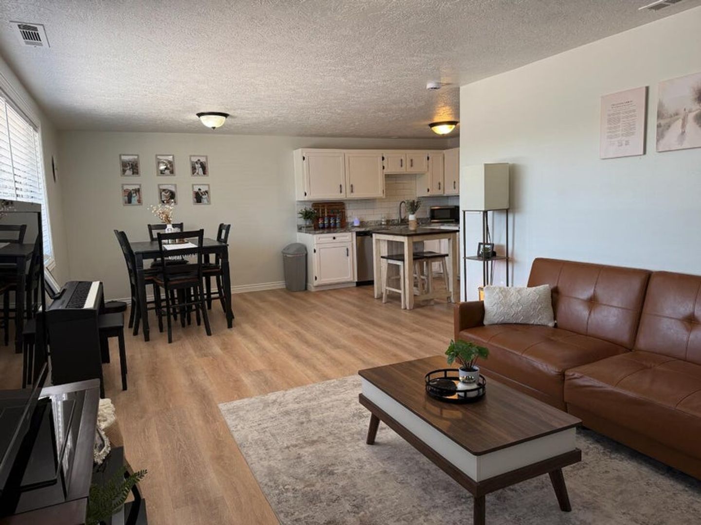 206 N Quail Ridge Dr #6 3 of 10