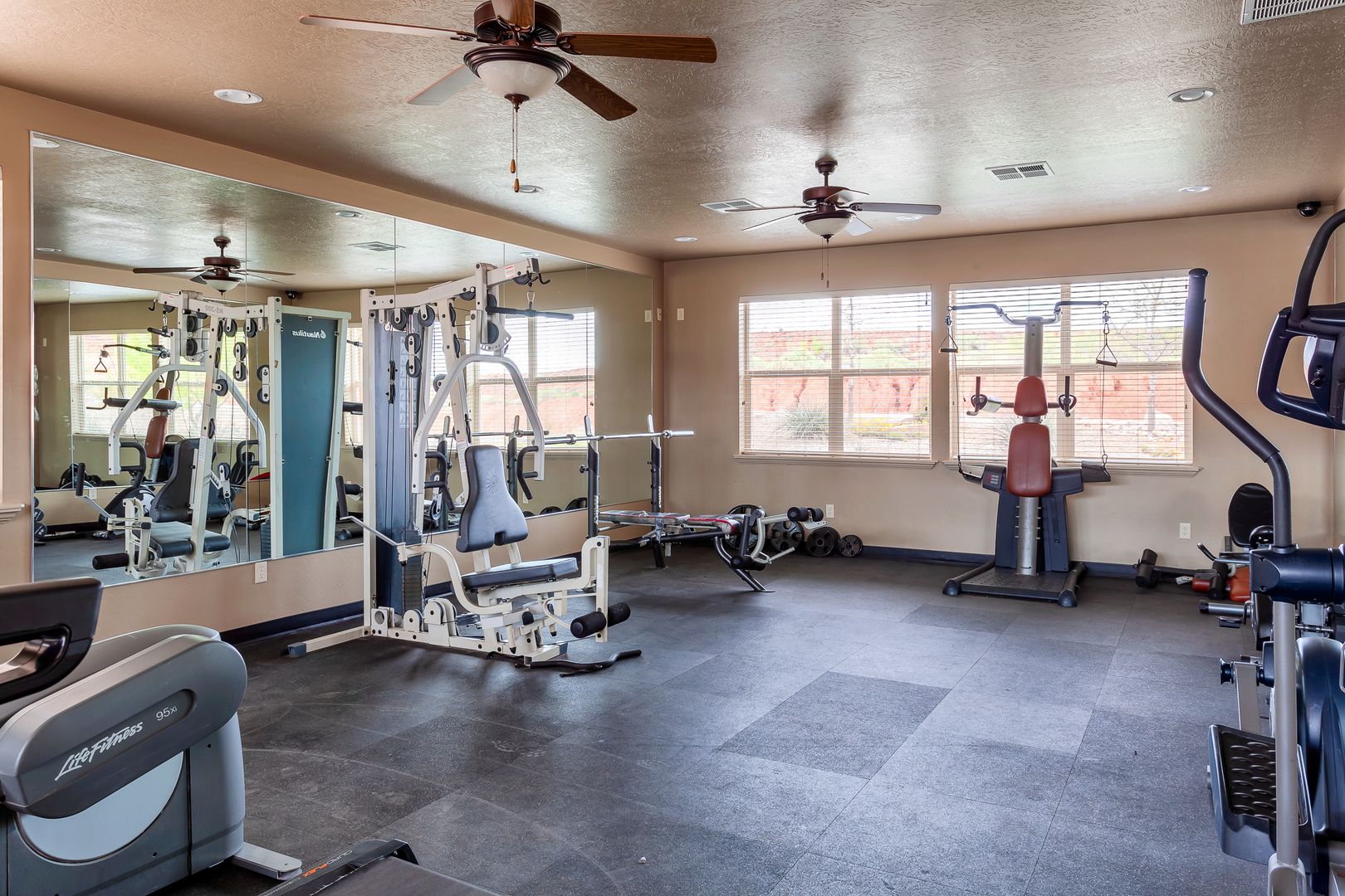 1000 E Bluff View Dr #67 5 of 12