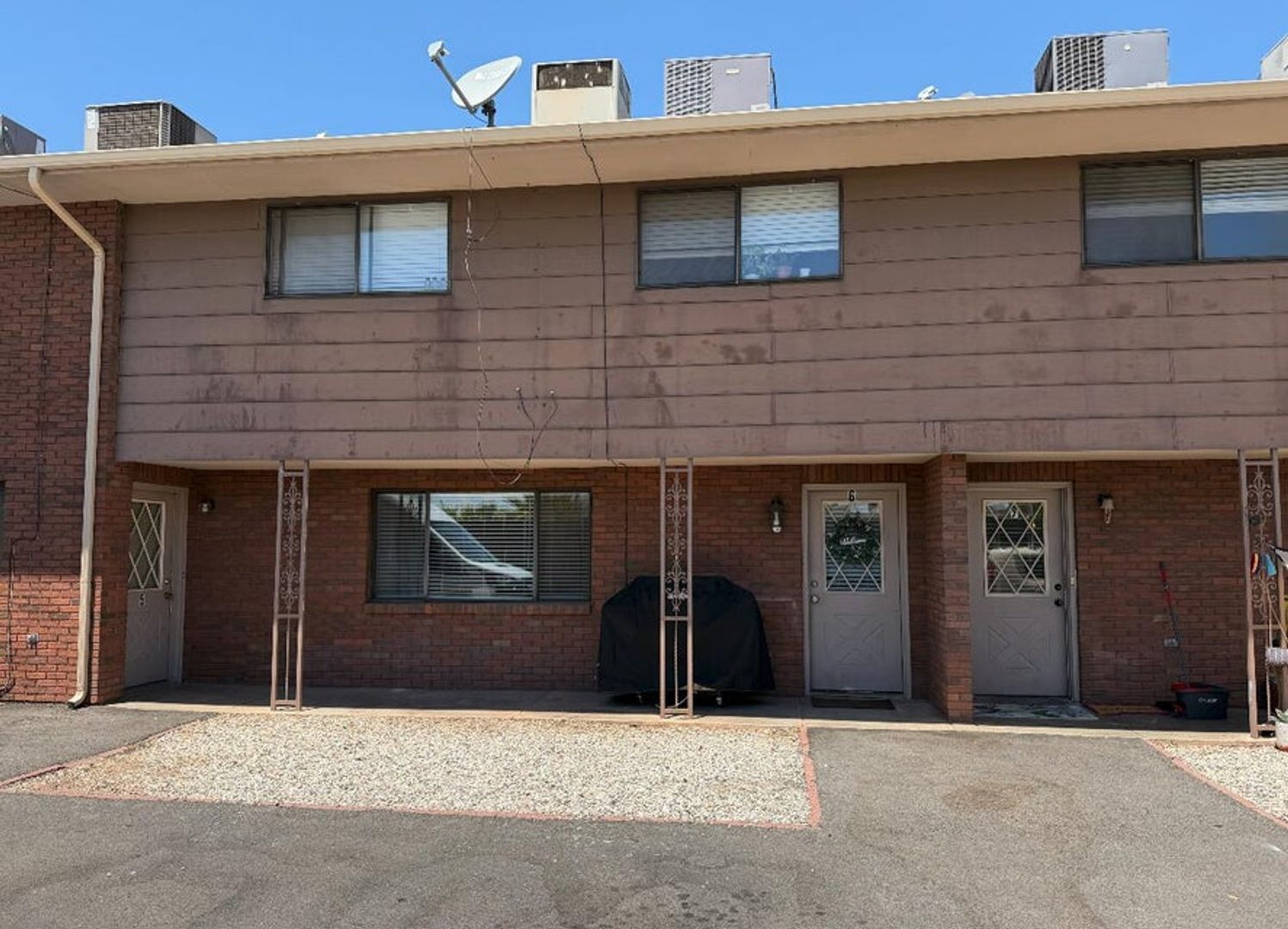 206 N Quail Ridge Dr #6 9 of 10
