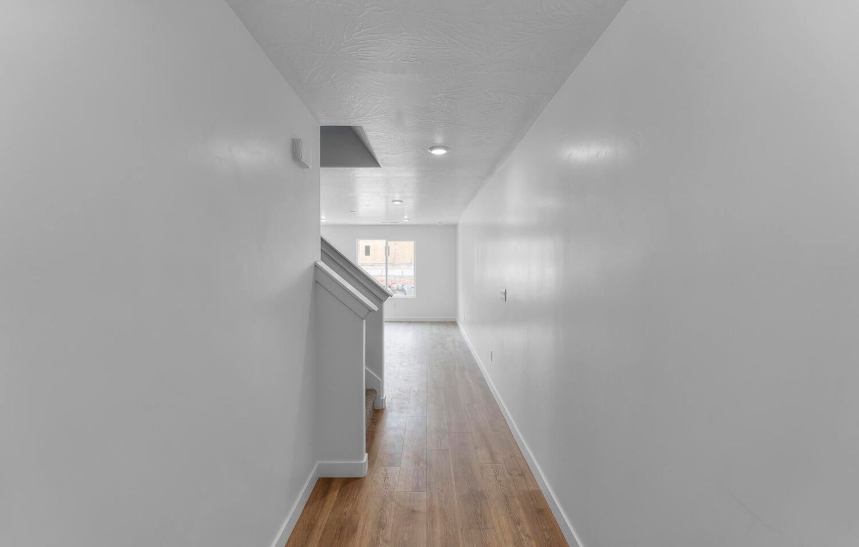 2129 S Wolverine Way 7 of 12