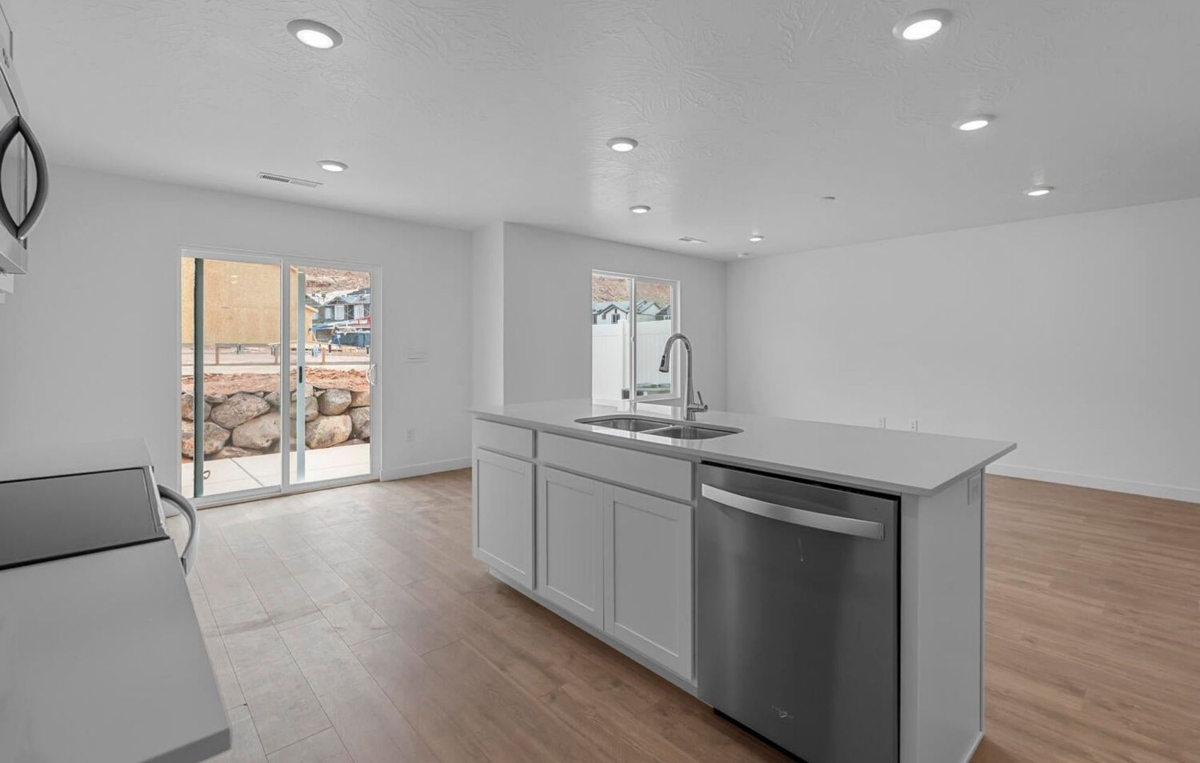 2129 S Wolverine Way 3 of 12