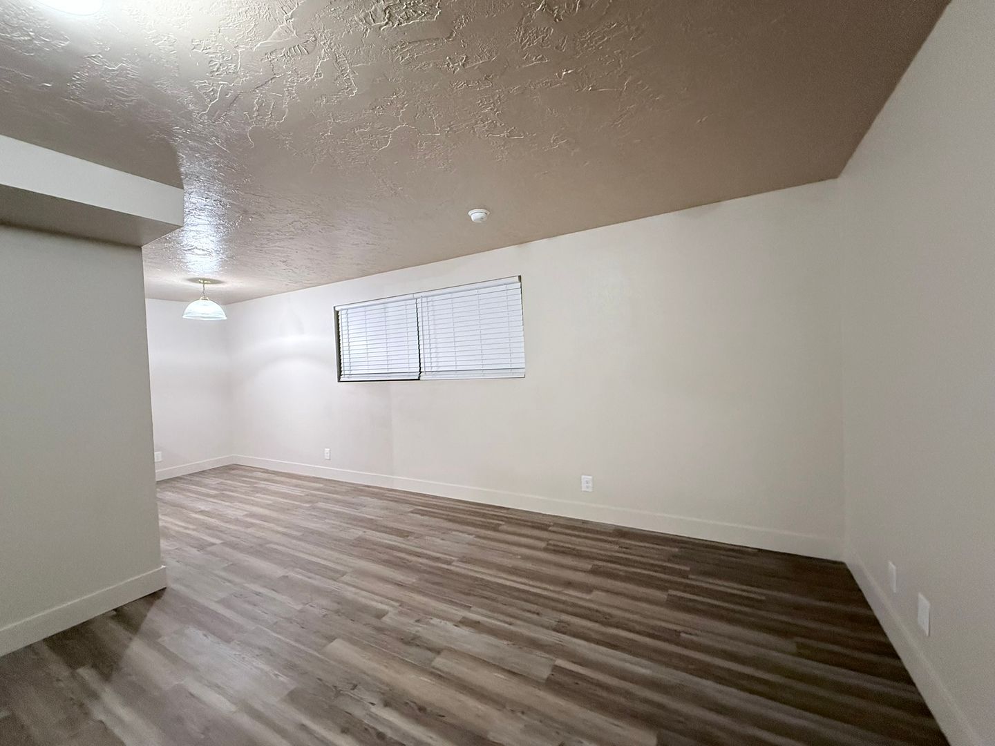 236 N Quail Ridge Dr #6 2 of 12