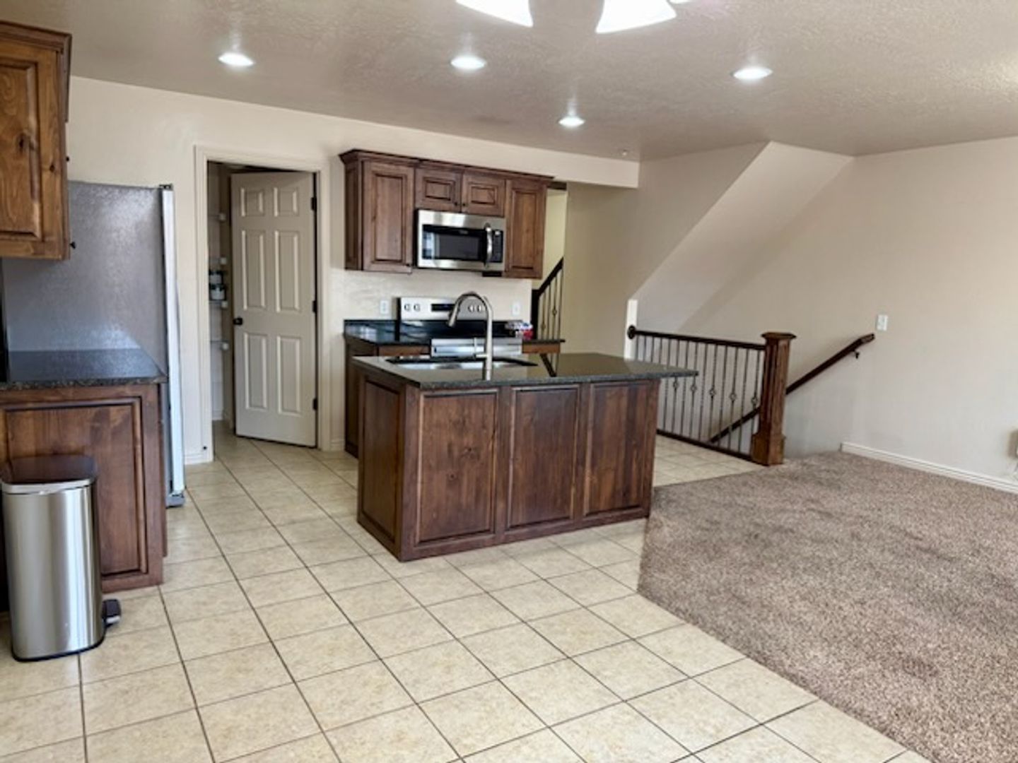1000 E Bluff View Dr #67 2 of 12