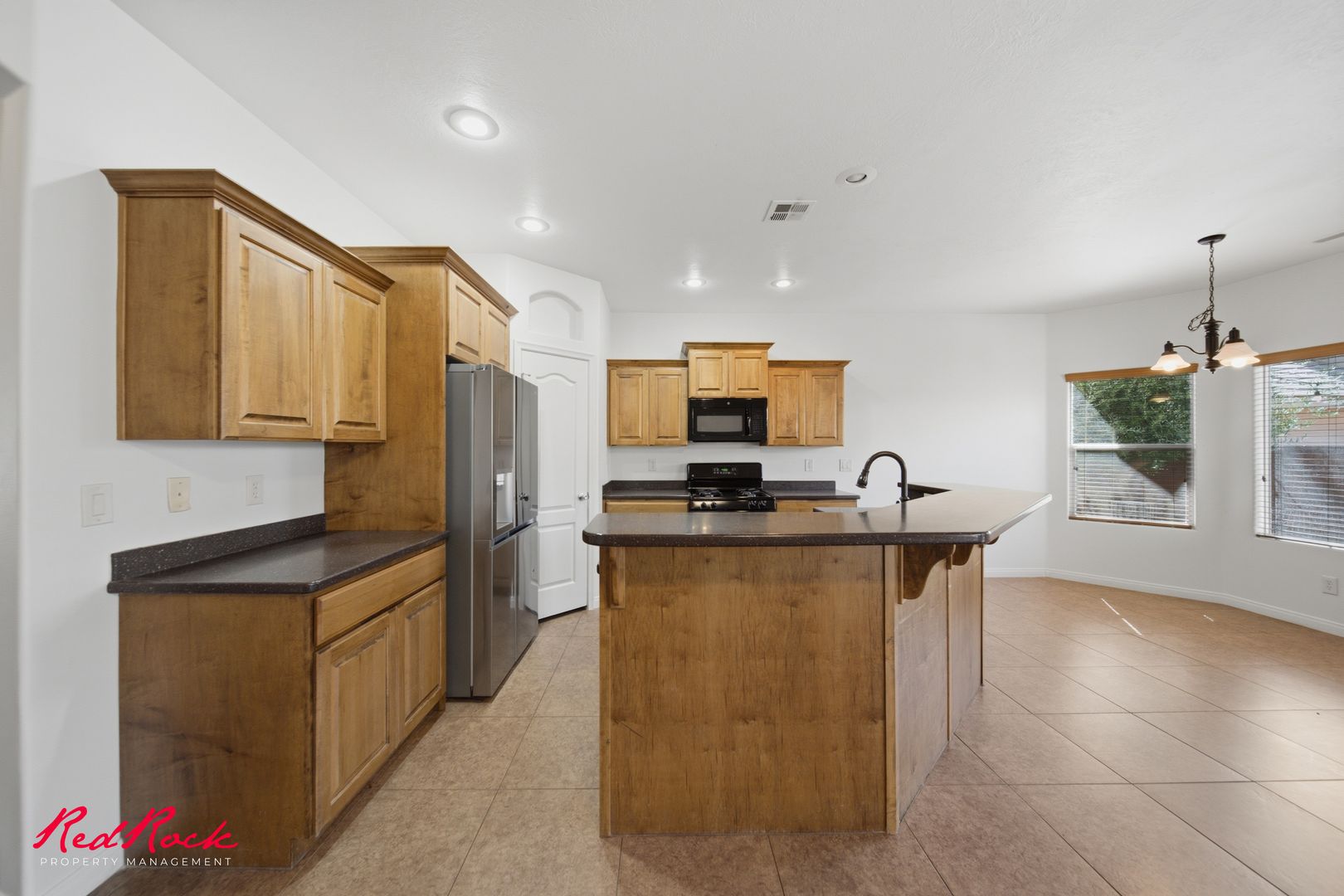 3304 W Palomar 9 of 12