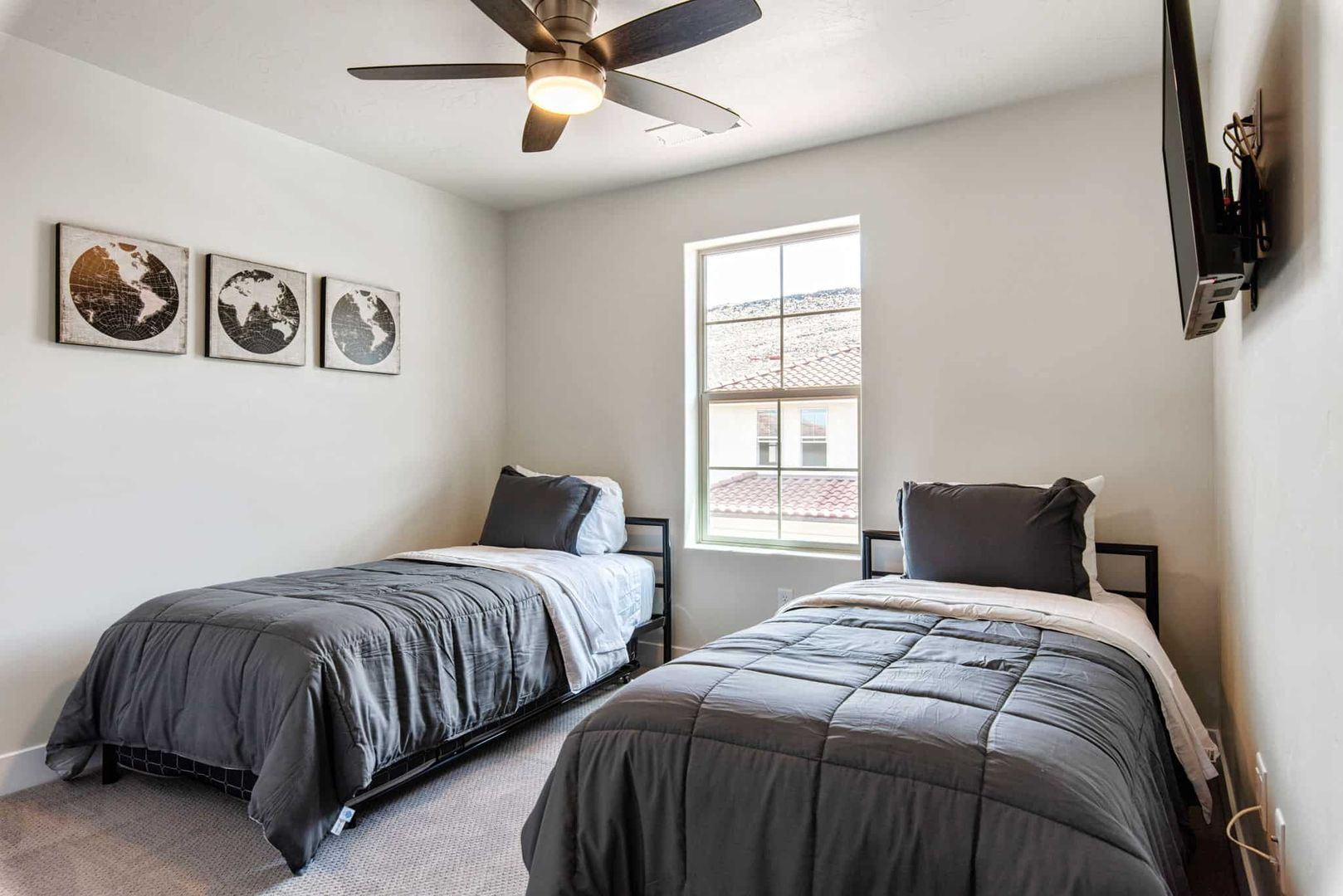 1197 N Bello Alley 5 of 12