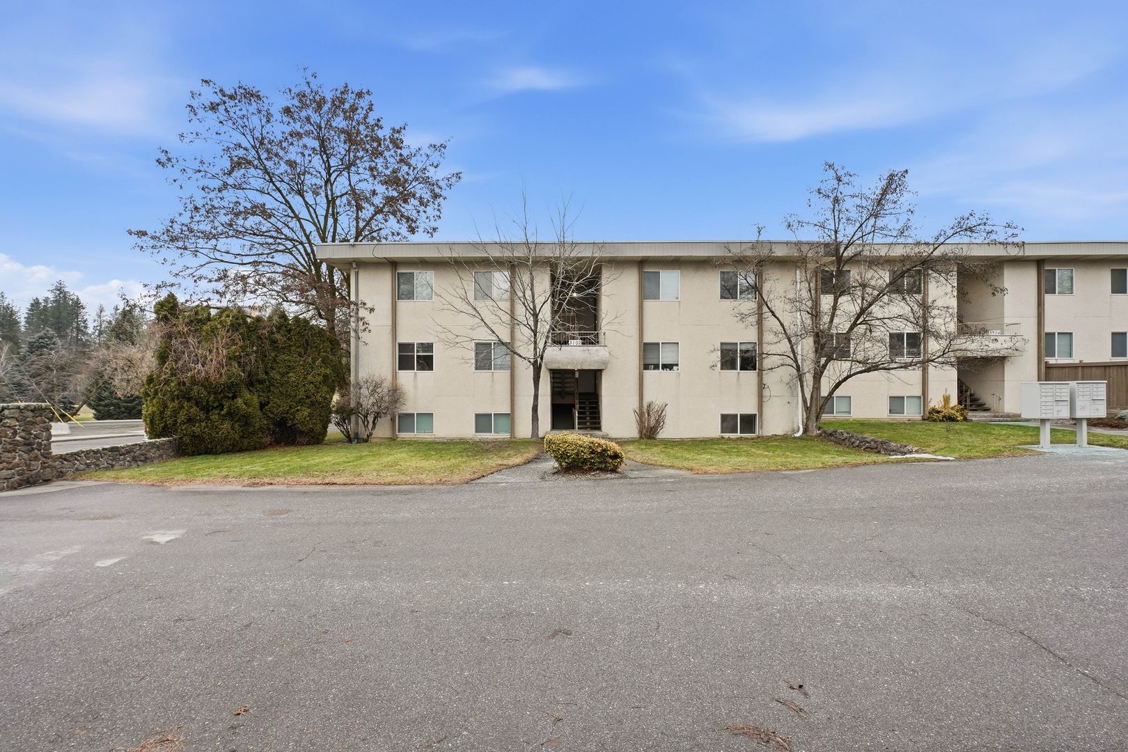 Spokane Apartment: 3102 E 27th Ave