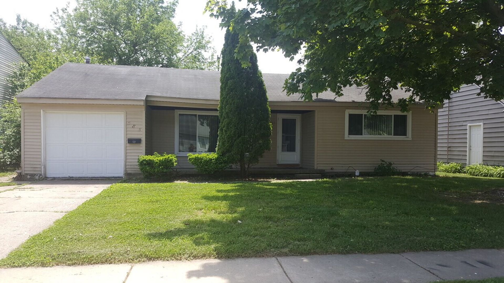 Ypsilanti House: 585 Olds St.