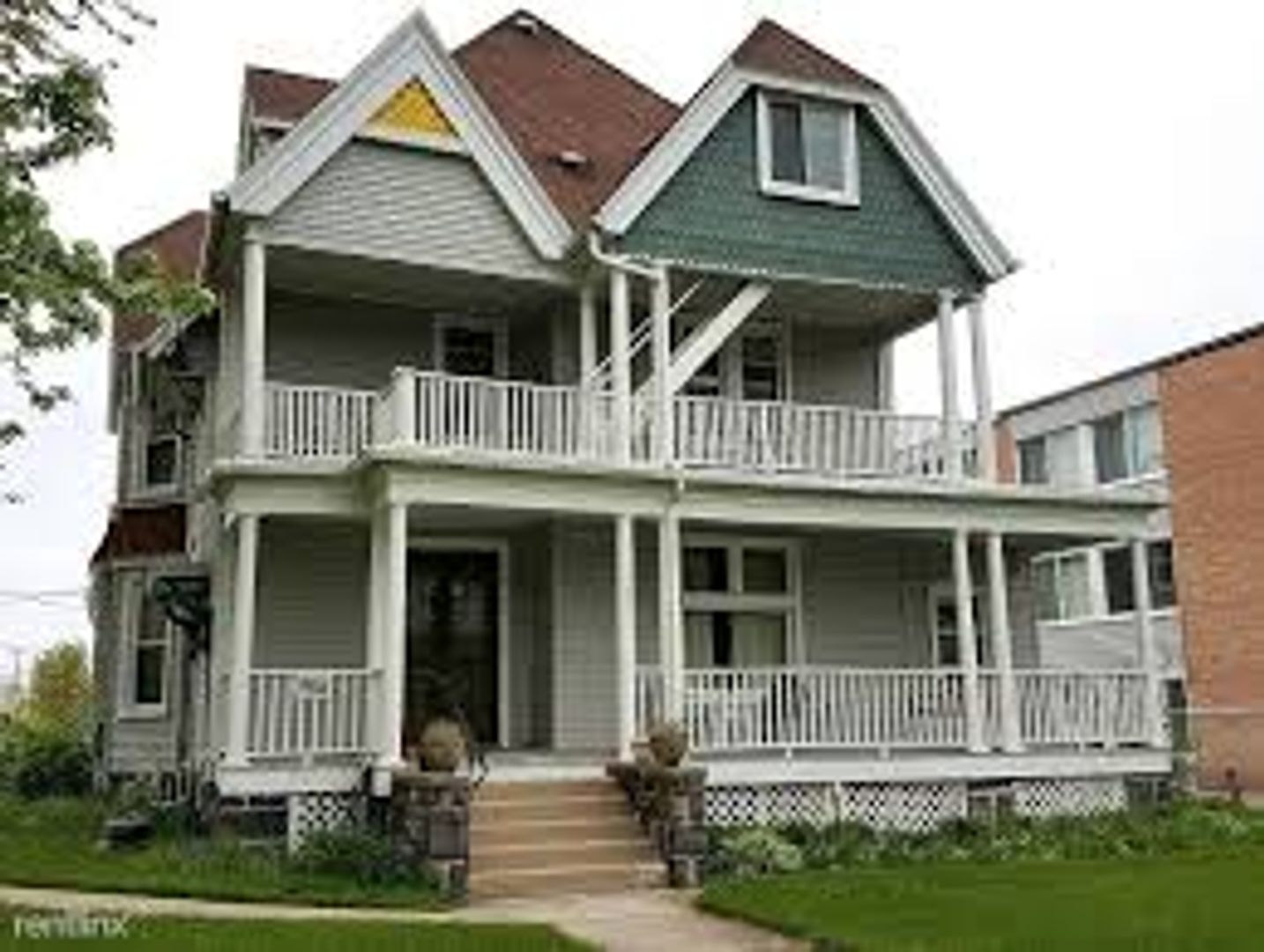 Ypsilanti Apartment: 410 W. Forest Ave.