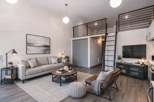4 WEEKS FREE! Incredible Work/Live Loft Space in the Heart of Ballard! – photo 1