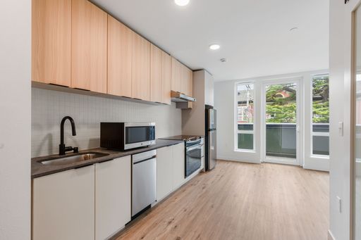 CHRONICLE: New Modern Studios with All the Appliances and Amenities in Wallingford -Six weeks Free rent! – photo 1