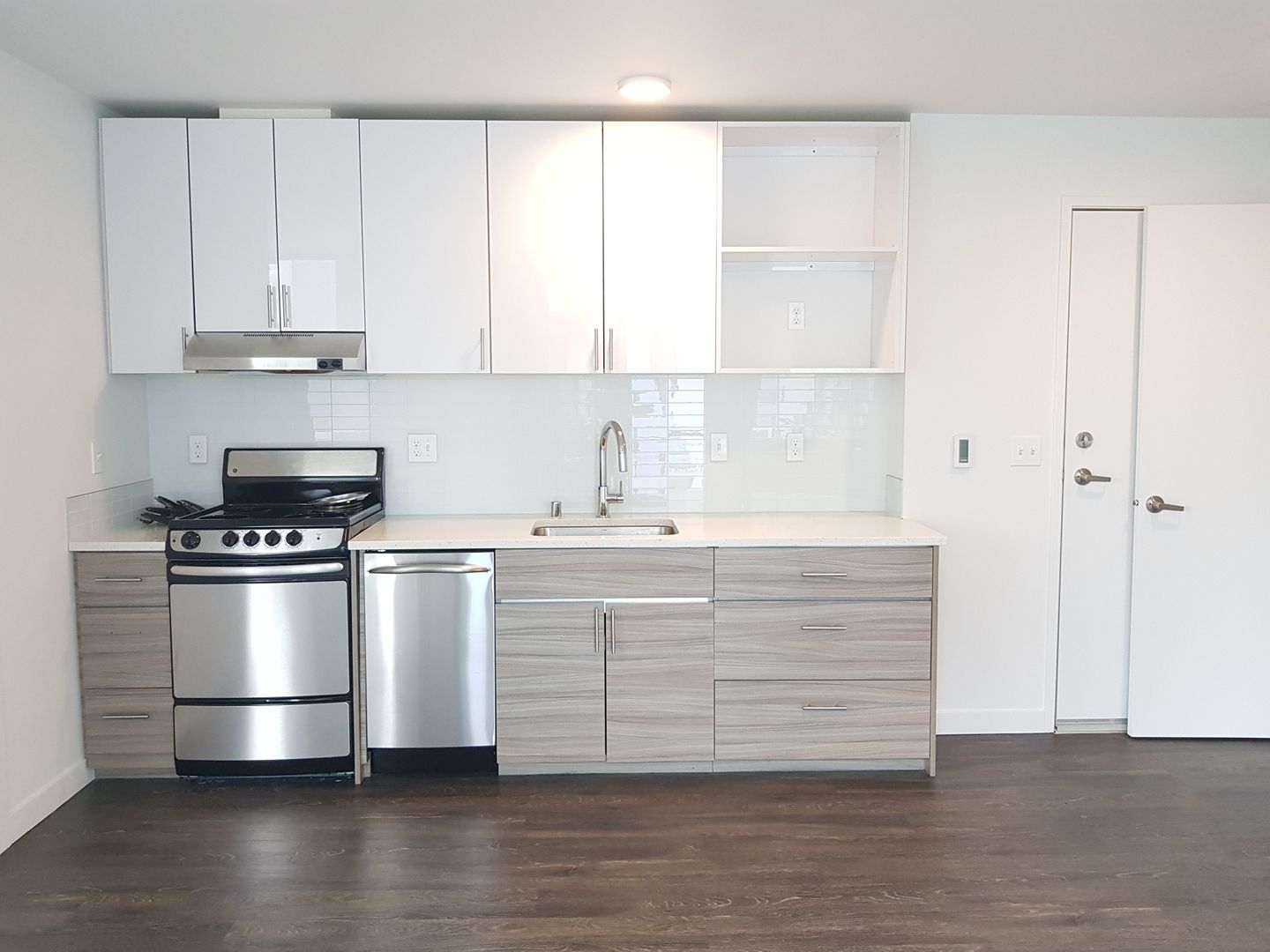 Seattle Apartment: 2302 E Denny Way