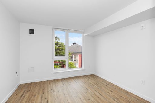 CHRONICLE: New Modern Studios with All the Appliances and Amenities in Wallingford – photo 1