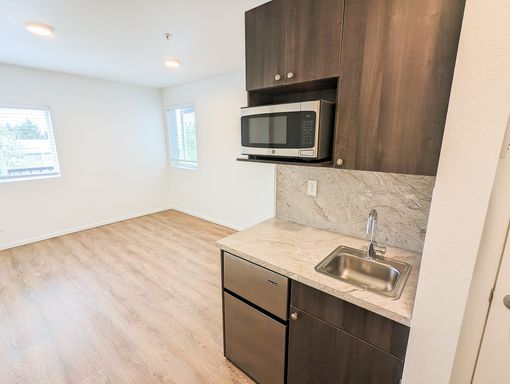 UP TO $1200 OFF with move in by September 15th* | Downtown Redmond's Best Living - Chic and Spacious Studio!