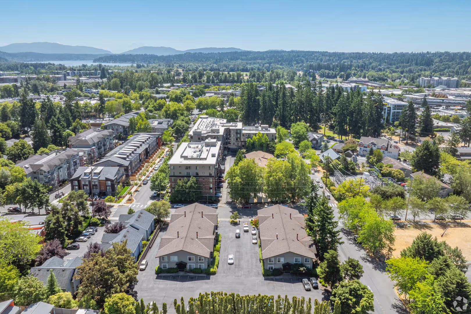 Redmond Apartment: 16910 NE 80th St