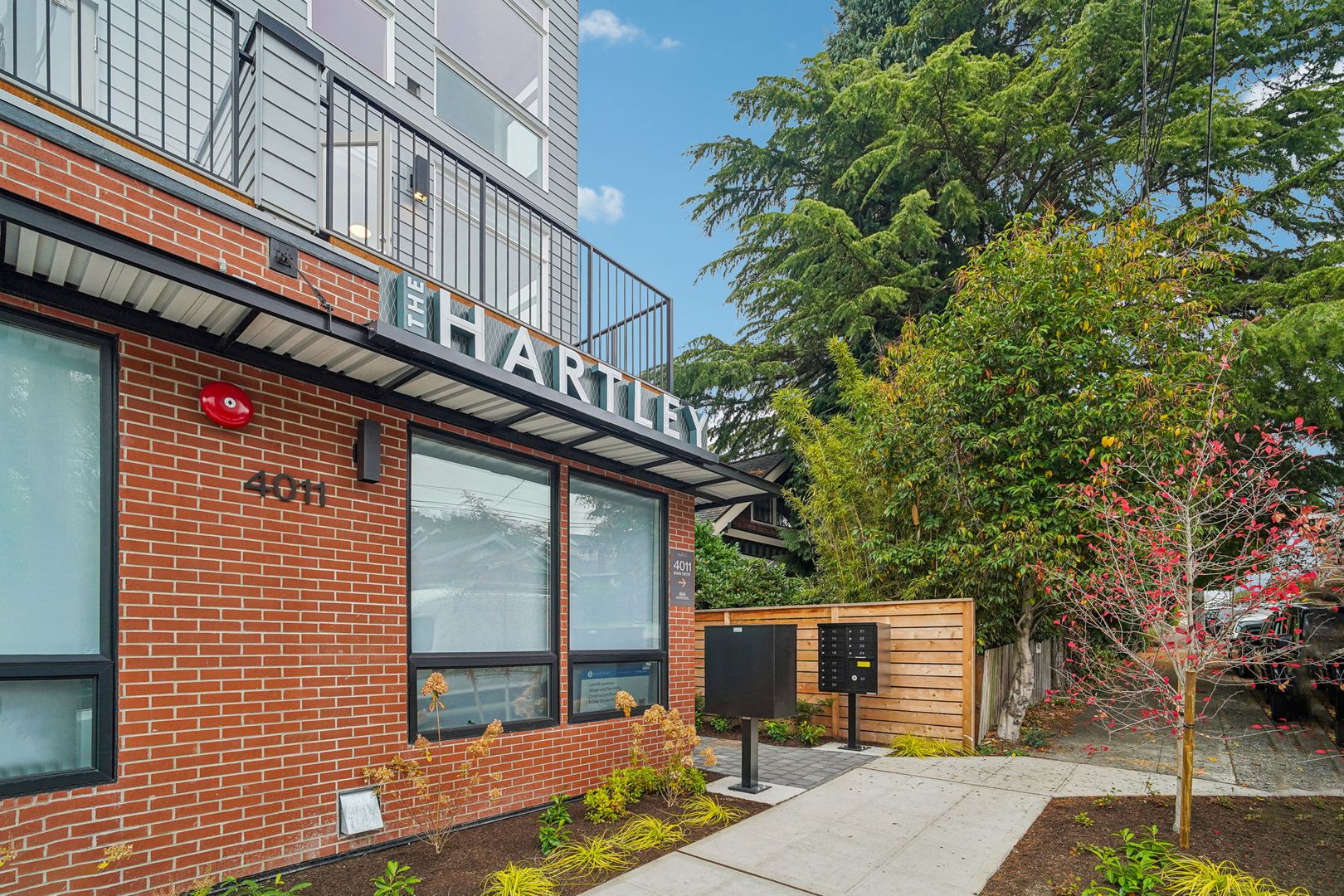 Seattle Apartment: 4011 Wallingford Ave N