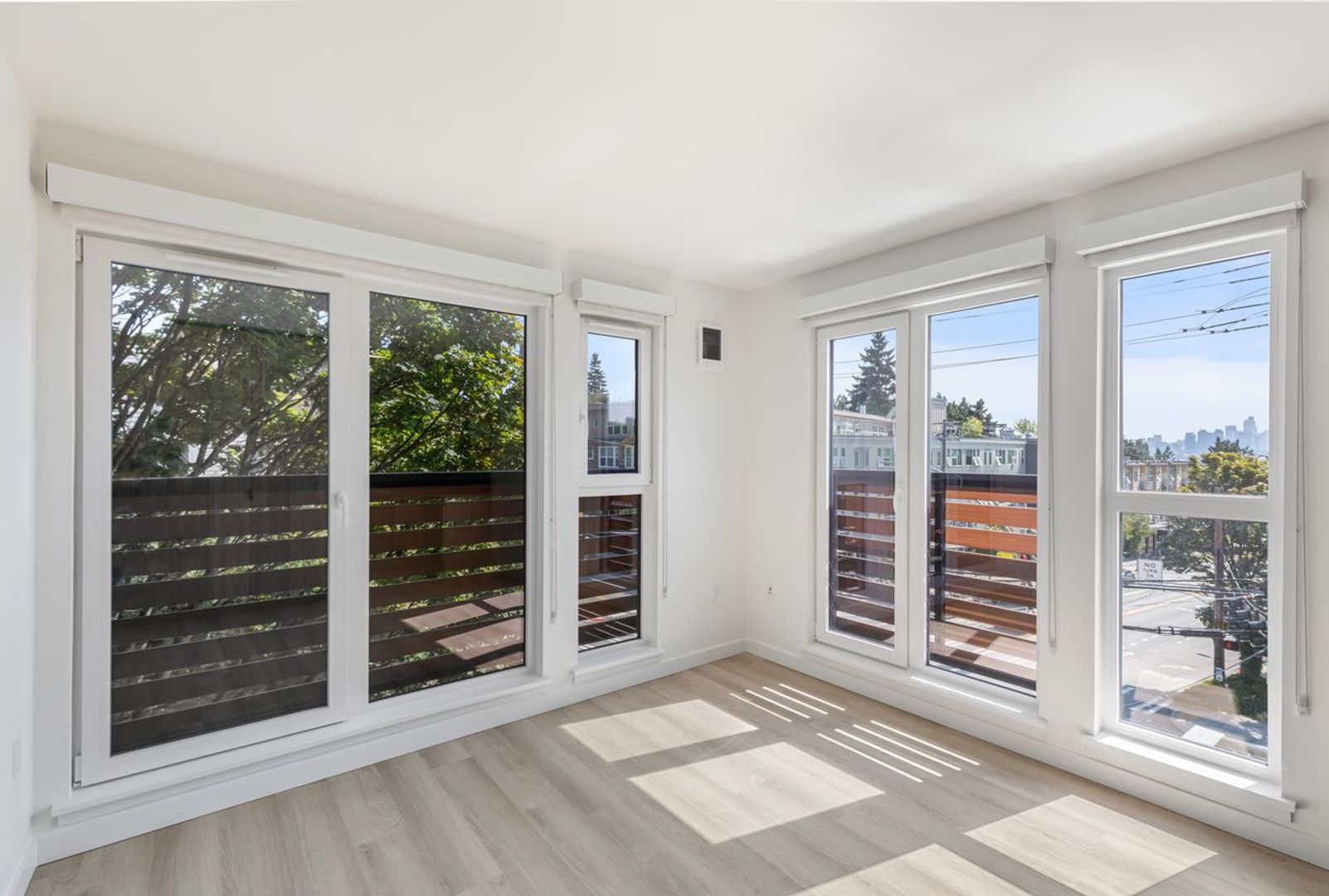 Seattle Apartment: 4015 Stone Way